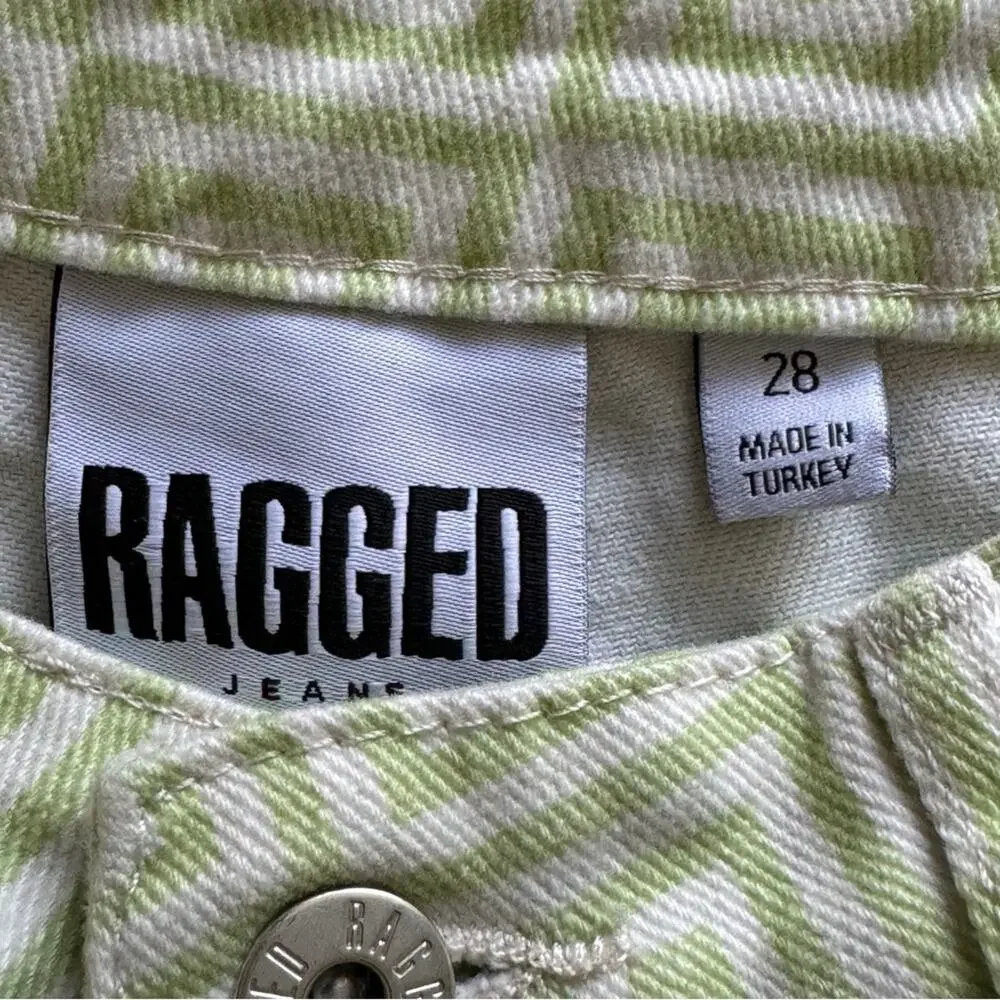 The Ragged Priest Turf Printed Denim Shorts - Picture 5 of 5